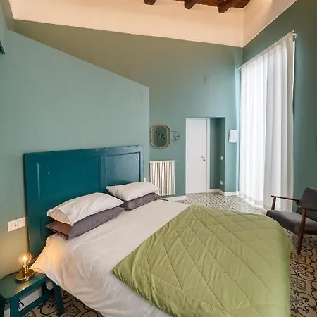 Le Chiavi Di Casa Bed & Breakfast Naples Exterior photo
